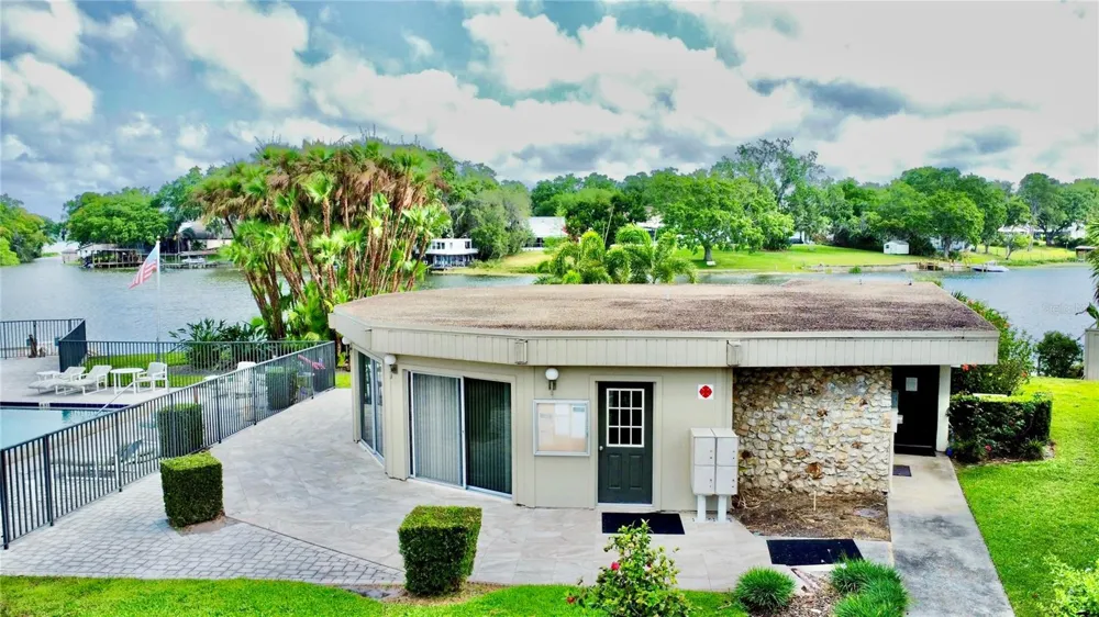 404 E ORLANDO AVENUE #8B Ocoee, FL 34761