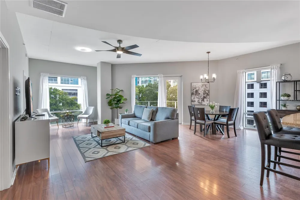 525 E JACKSON STREET #509 Orlando, FL 32801