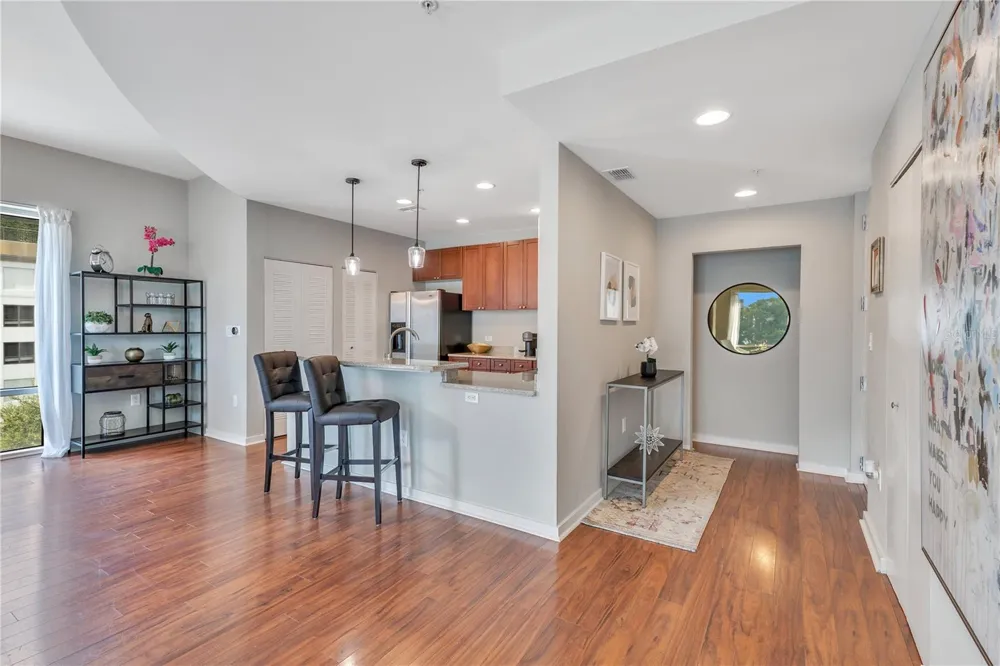 525 E JACKSON STREET #509 Orlando, FL 32801