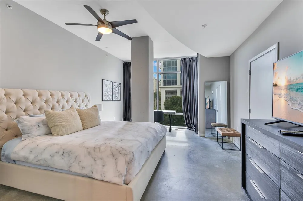 525 E JACKSON STREET #509 Orlando, FL 32801