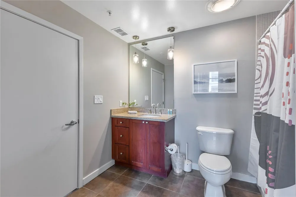 525 E JACKSON STREET #509 Orlando, FL 32801