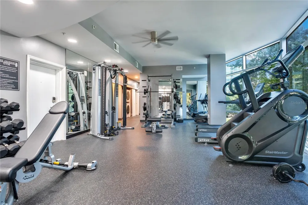 525 E JACKSON STREET #509 Orlando, FL 32801