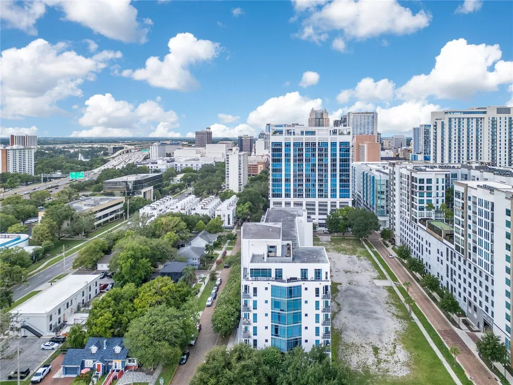525 E JACKSON STREET #509 Orlando, FL 32801