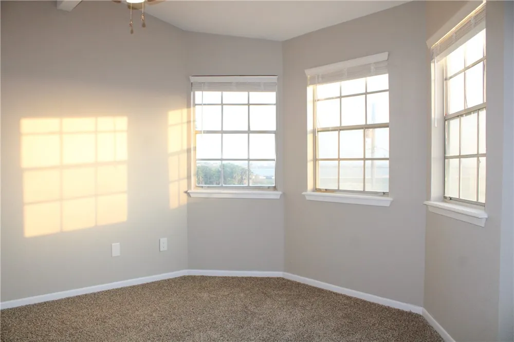 1001 W Bayview Boulevard #C Portland, TX 78374