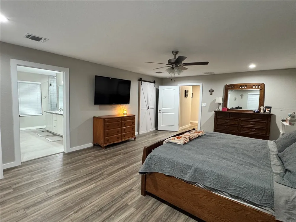 626 Fm 1358 Three Rivers, TX 78071