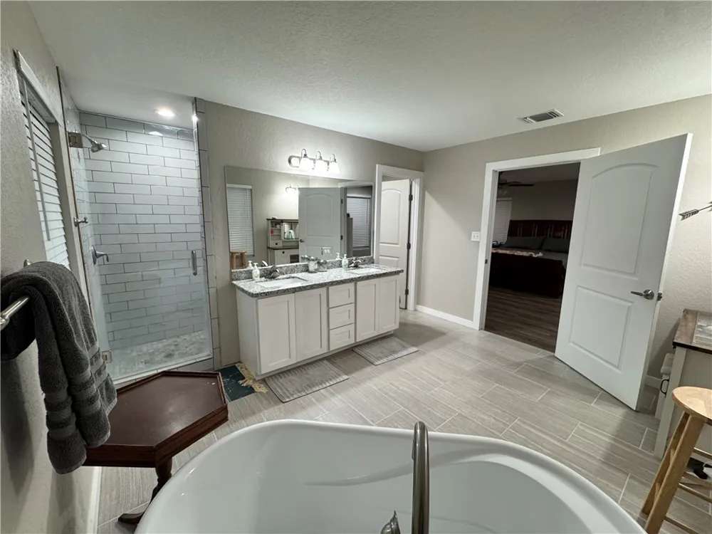 626 Fm 1358 Three Rivers, TX 78071