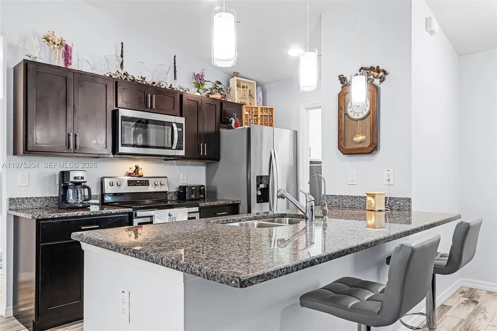9032 Meadow Circle La Belle, FL 33935