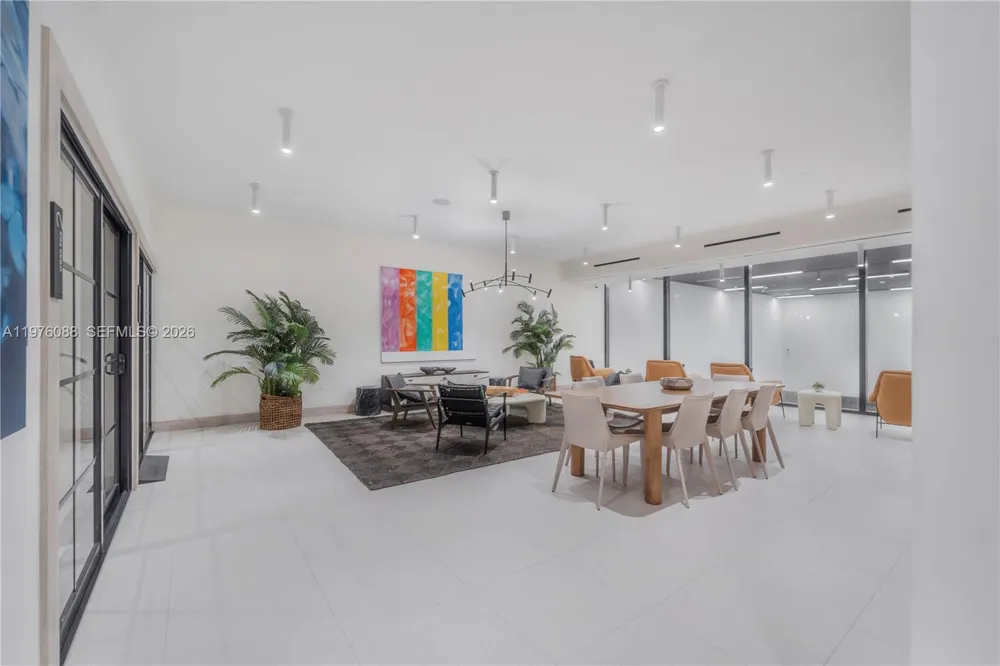 225 Miami #3009 Miami, FL 33128
