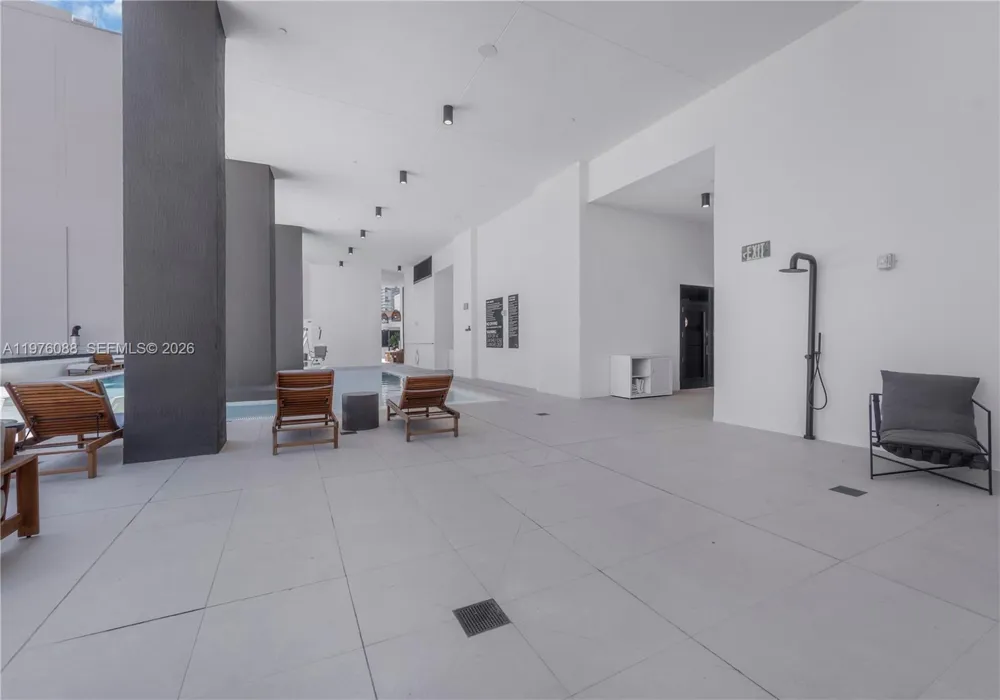 225 Miami #3009 Miami, FL 33128