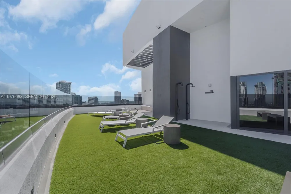 225 Miami #3009 Miami, FL 33128