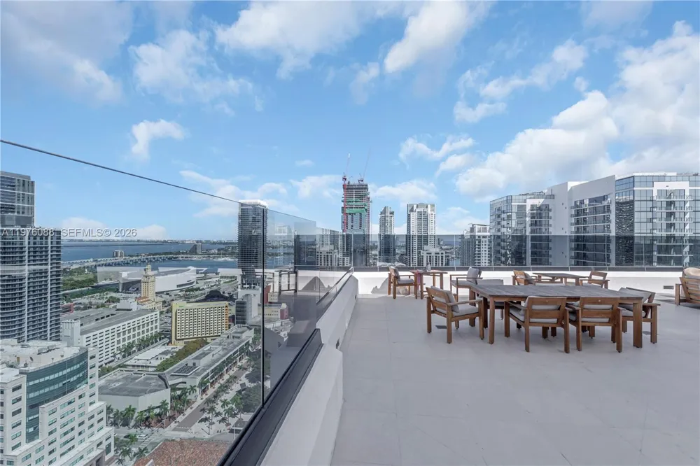 225 Miami #3009 Miami, FL 33128