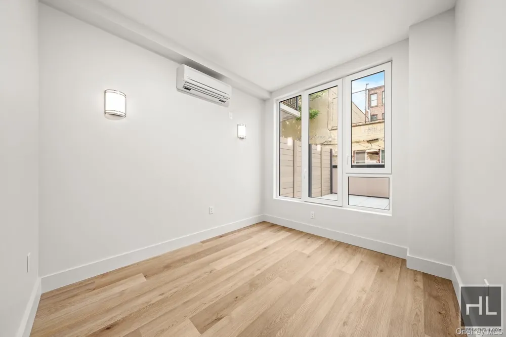 91 Bruckner Boulevard #105 Bronx, NY 10454