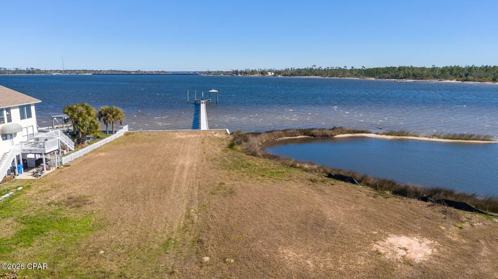 741743 Bay Drive Lynn Haven, FL 32444
