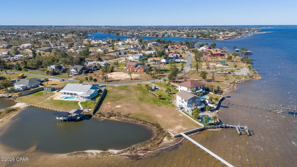 741743 Bay Drive Lynn Haven, FL 32444