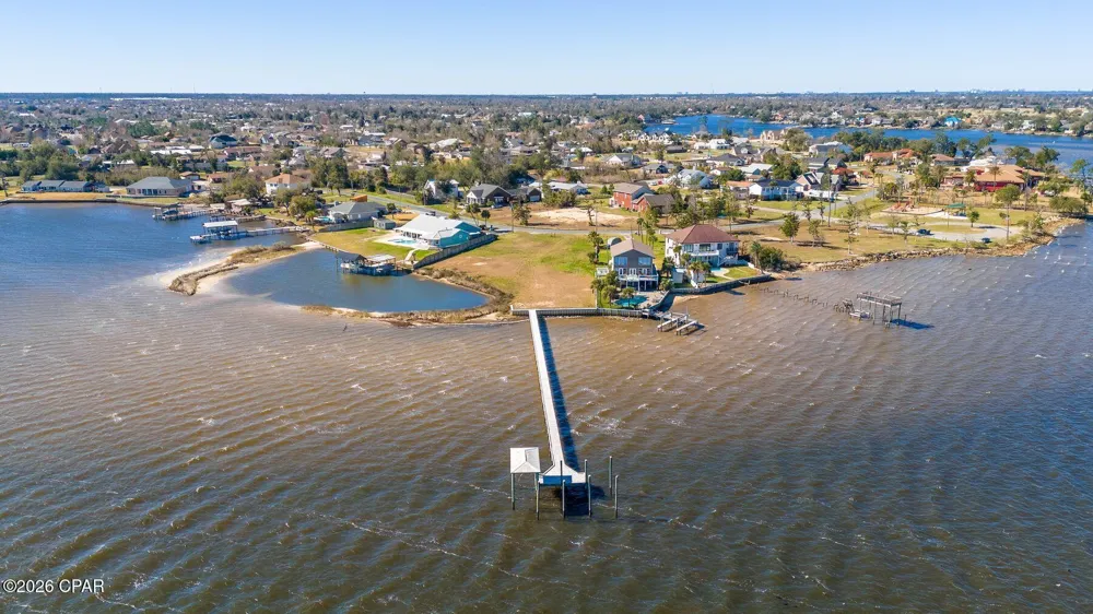 741743 Bay Drive Lynn Haven, FL 32444