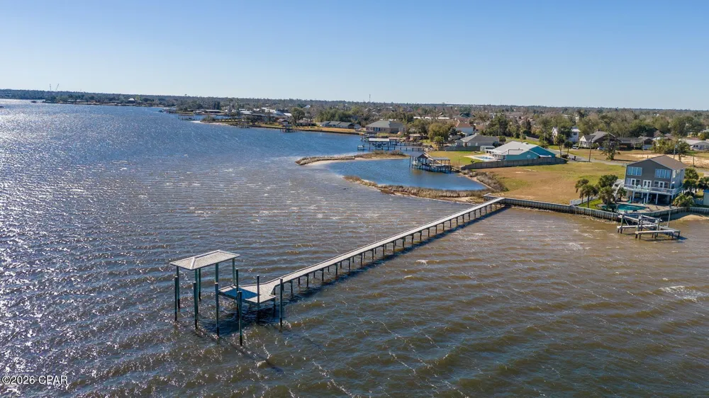 741743 Bay Drive Lynn Haven, FL 32444