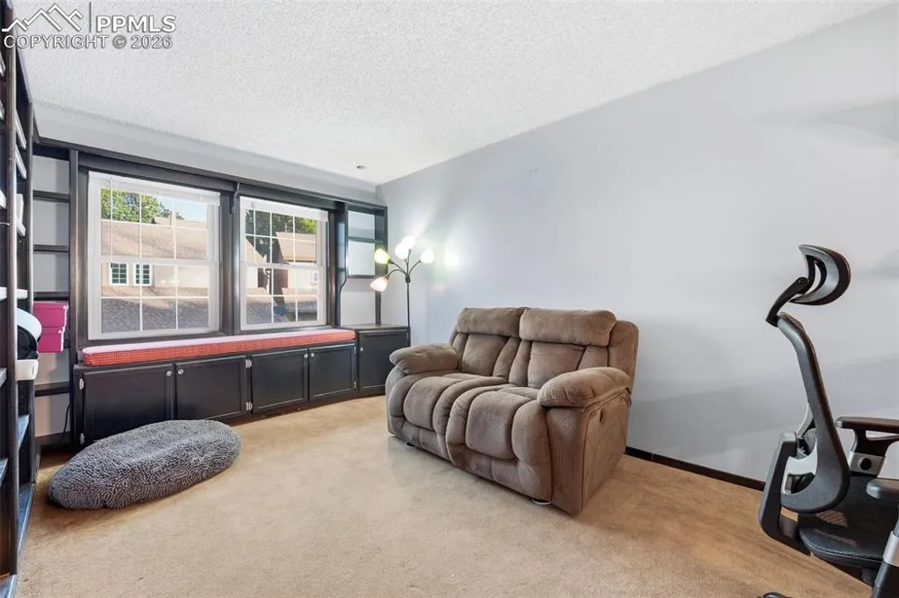 1892 Brookdale Drive Colorado Springs, CO 80918