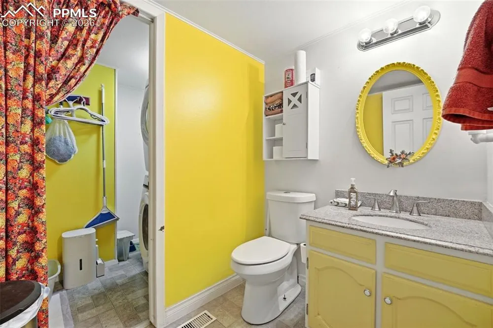1892 Brookdale Drive Colorado Springs, CO 80918