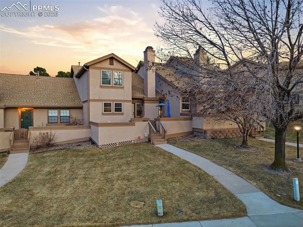 1892 Brookdale Drive Colorado Springs, CO 80918