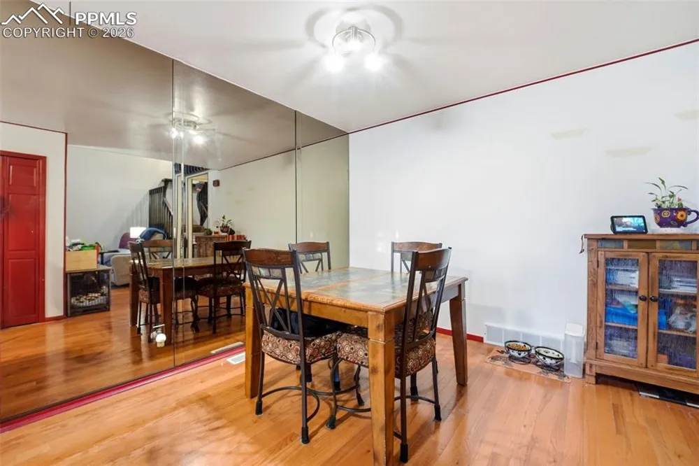 1892 Brookdale Drive Colorado Springs, CO 80918