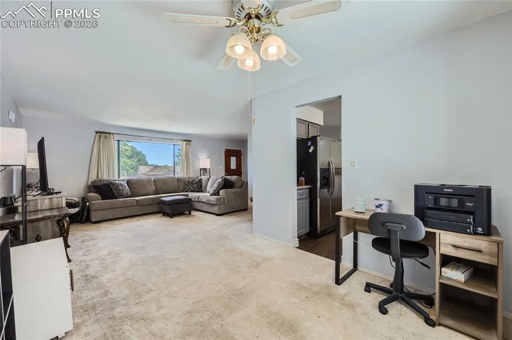 33 Briargate Terrace Pueblo, CO 81001