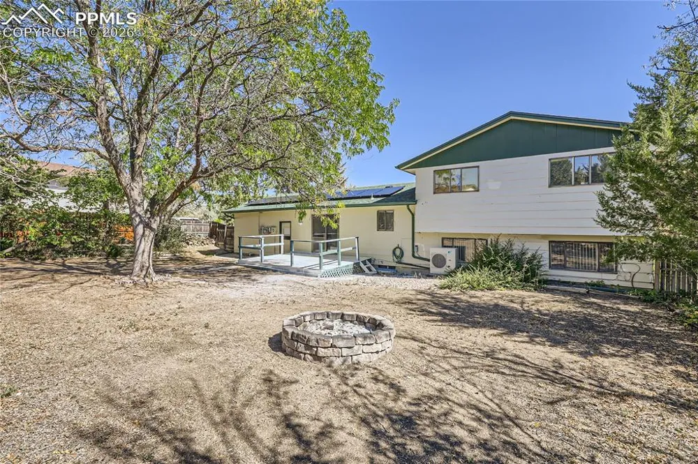 33 Briargate Terrace Pueblo, CO 81001