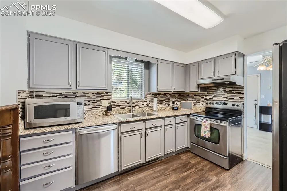 33 Briargate Terrace Pueblo, CO 81001