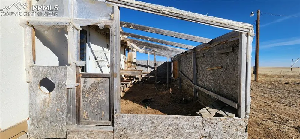 31995 Neely Road Yoder, CO 80864