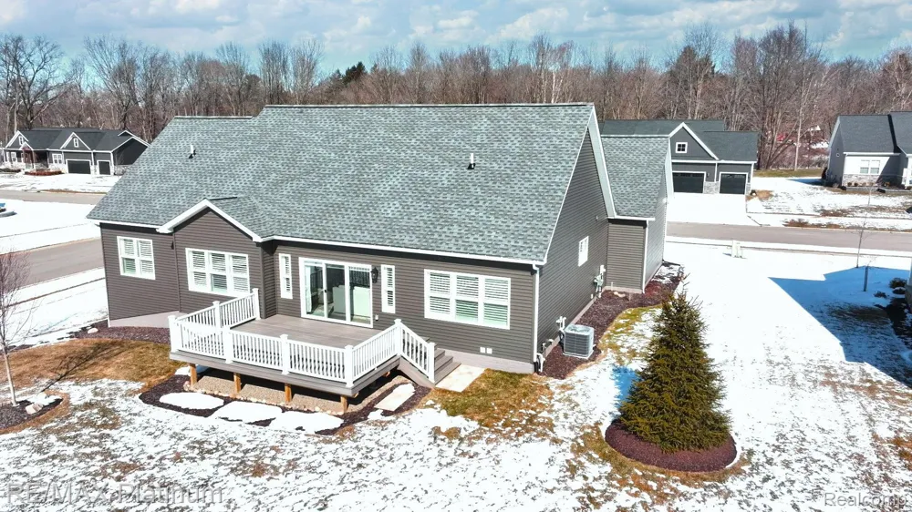 9860 Havendale Drive Brighton City, MI 48114