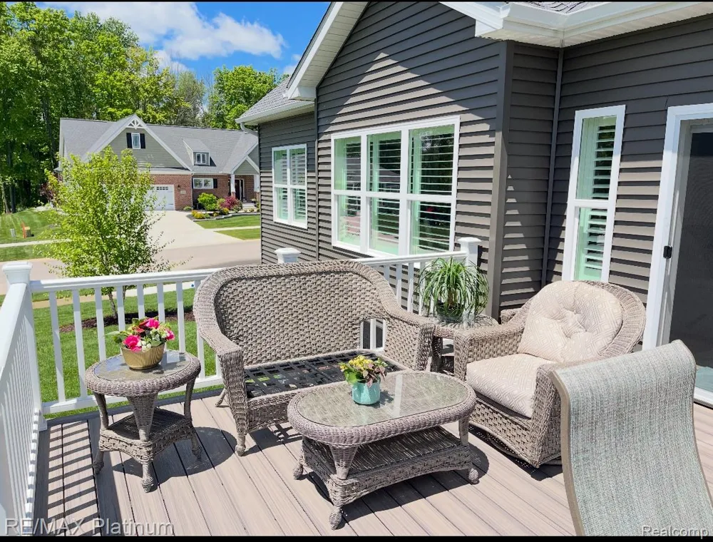 9860 Havendale Drive Brighton City, MI 48114