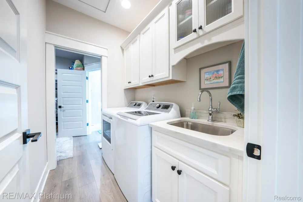 9860 Havendale Drive Brighton City, MI 48114