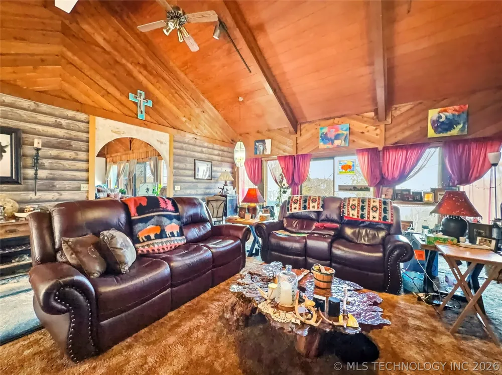 6611 Starr Ridge Road Proctor, OK 74457