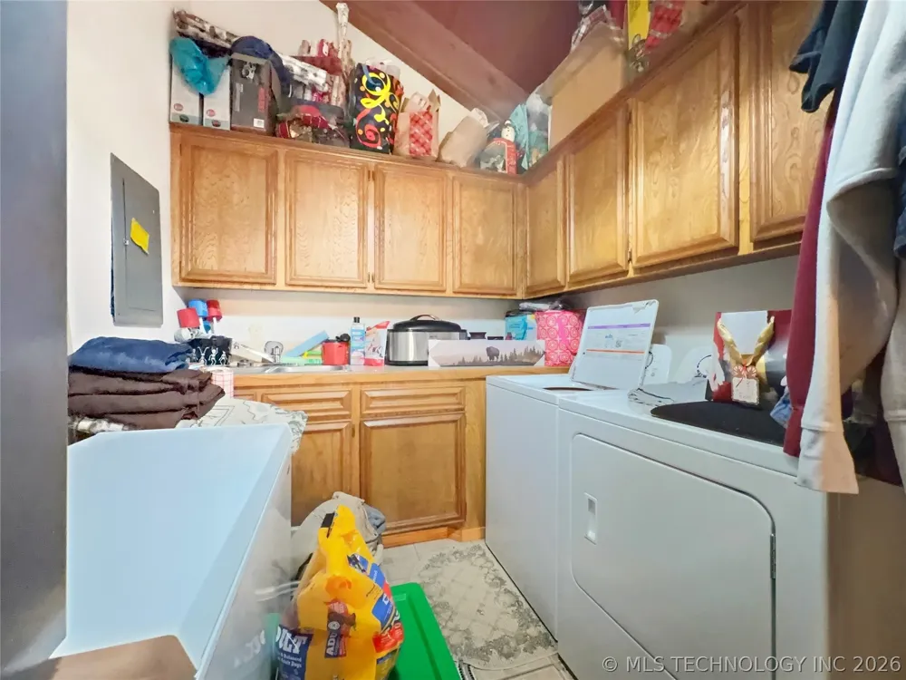 6611 Starr Ridge Road Proctor, OK 74457