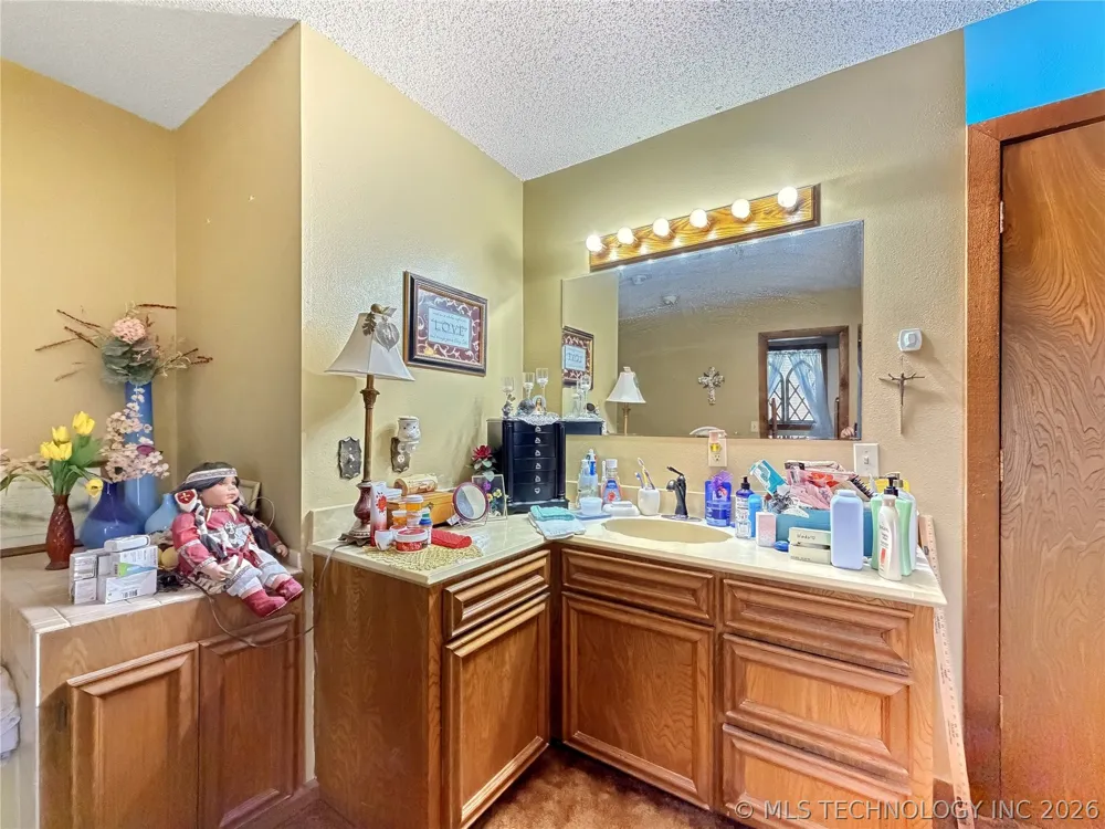 6611 Starr Ridge Road Proctor, OK 74457