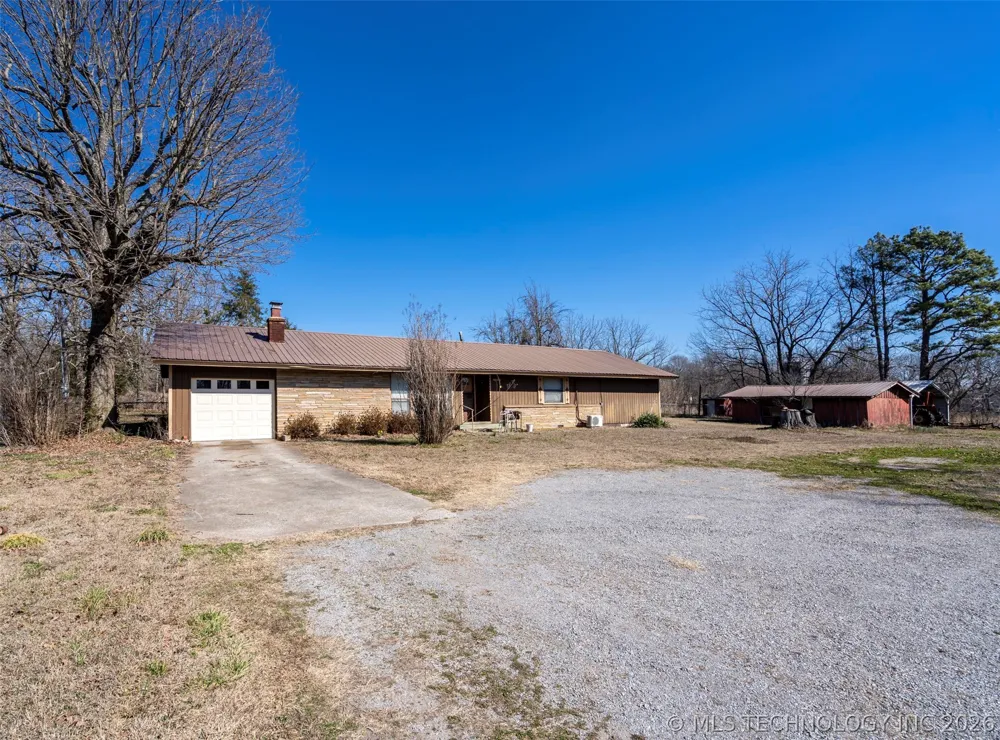 11886 412 Highway Kansas, OK 74347