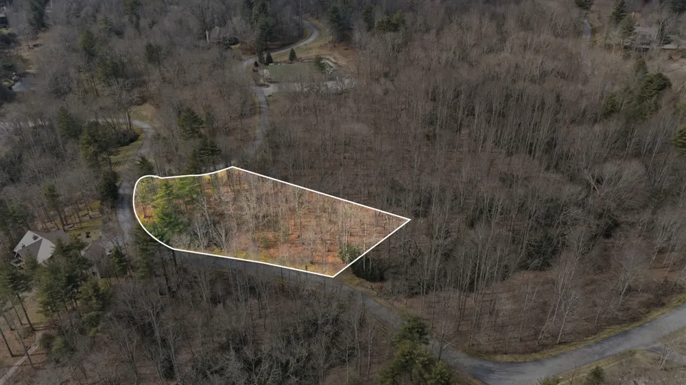 14 Trellis Lane Cullowhee, NC 28723