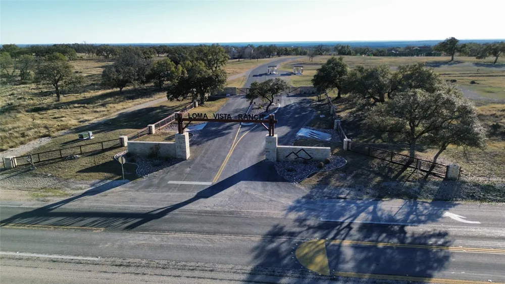 77 FIRSCHING RD OFF S RANCH ROAD 783 Kerrville, TX 78028