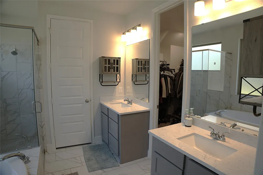 284 Kimble Creek Loop Kyle, TX 78640
