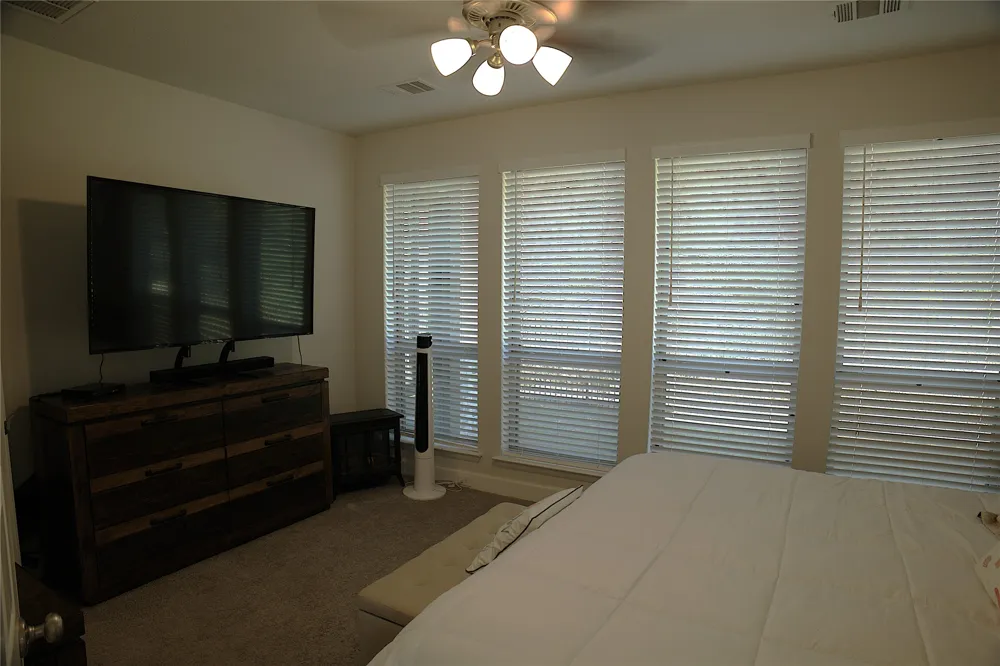 284 Kimble Creek Loop Kyle, TX 78640