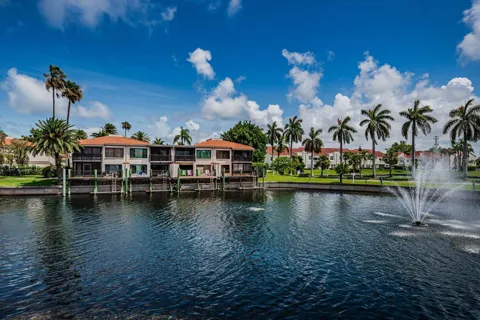 6294 BAHIA DEL MAR CIRCLE #114