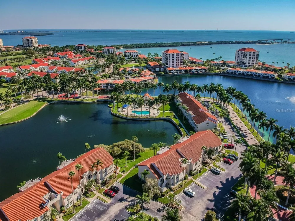 6291 BAHIA DEL MAR CIRCLE #903 St Petersburg, FL 33715