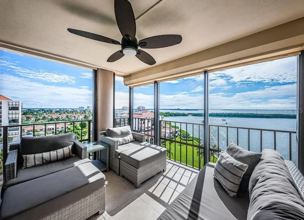 6291 BAHIA DEL MAR CIRCLE #903 St Petersburg, FL 33715