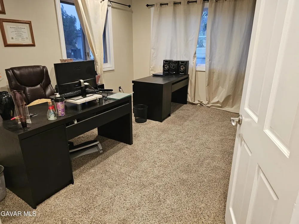 143 W Avenue S 14 Palmdale, CA 93551