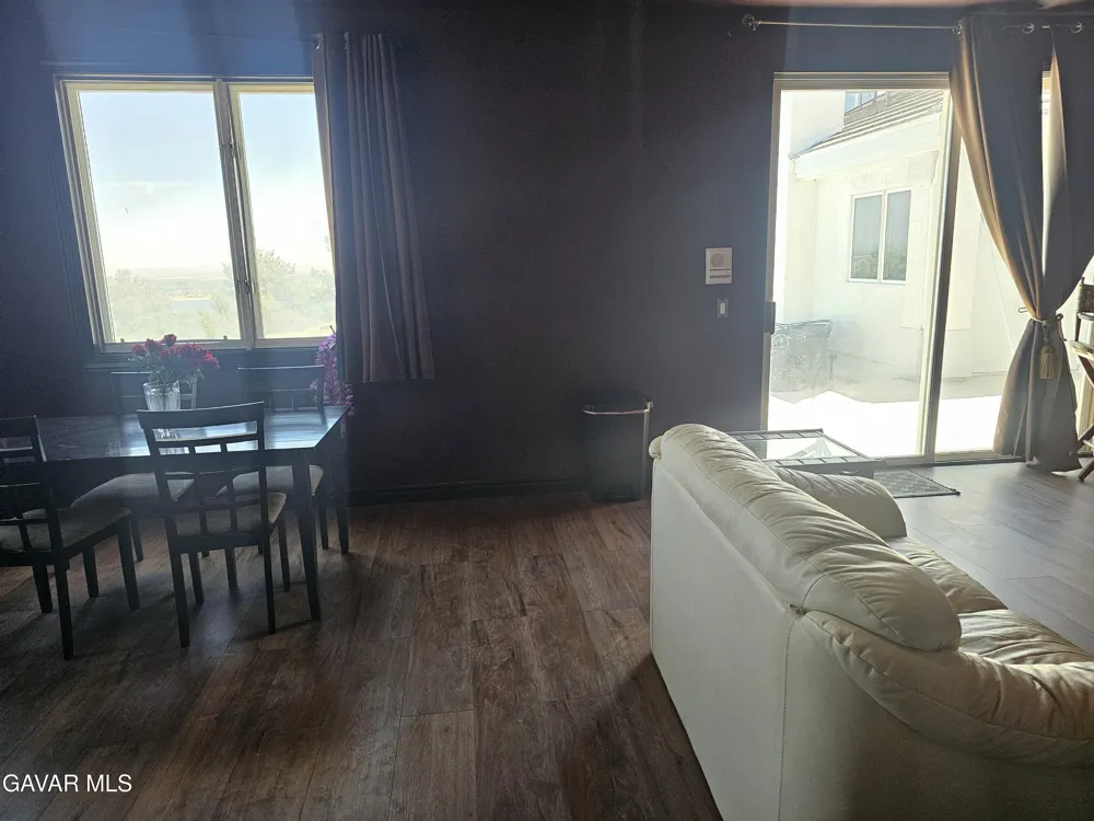 143 W Avenue S 14 Palmdale, CA 93551