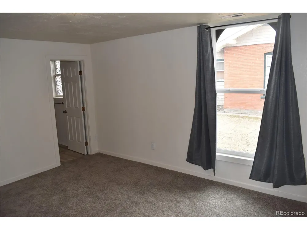 805 Raton Avenue La Junta, CO 81050