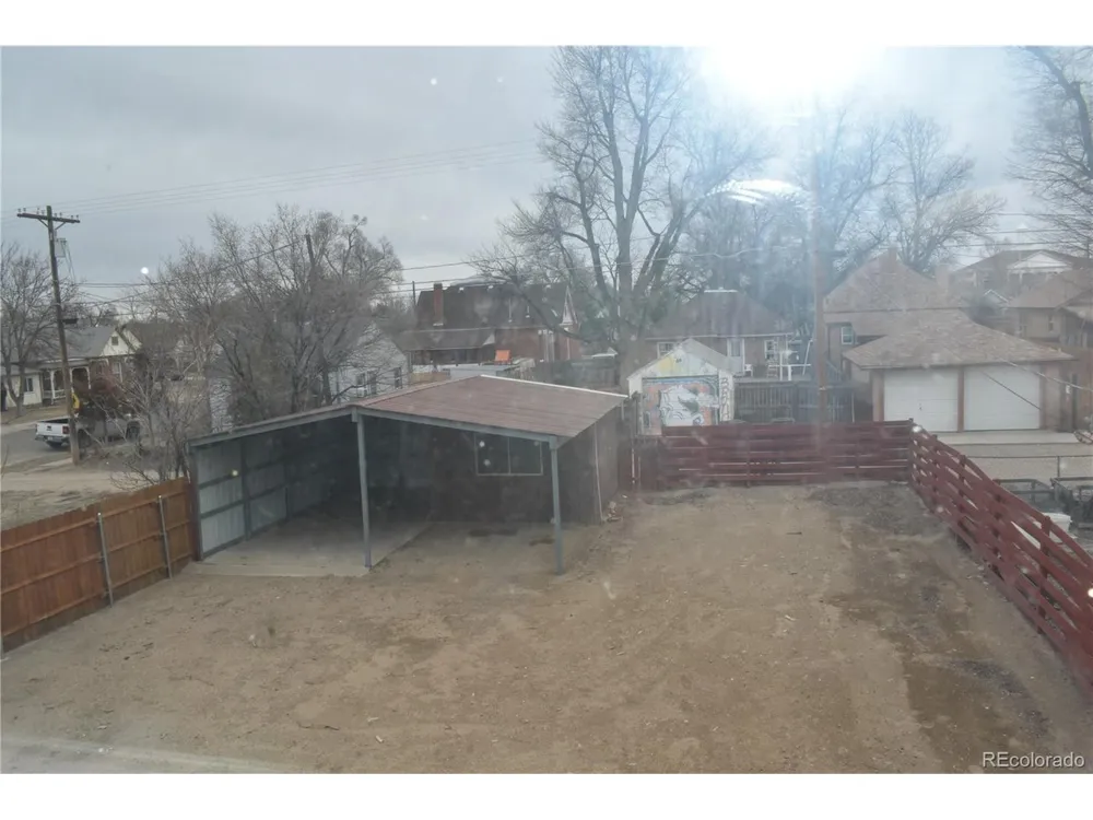 805 Raton Avenue La Junta, CO 81050