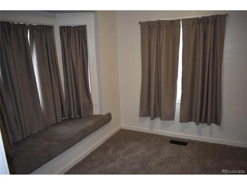 805 Raton Avenue La Junta, CO 81050