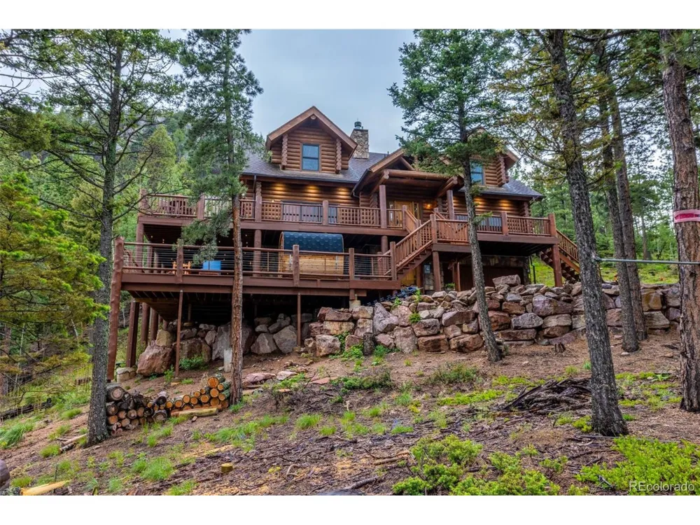 6060 Big Horn Road Manitou Springs, CO 80829
