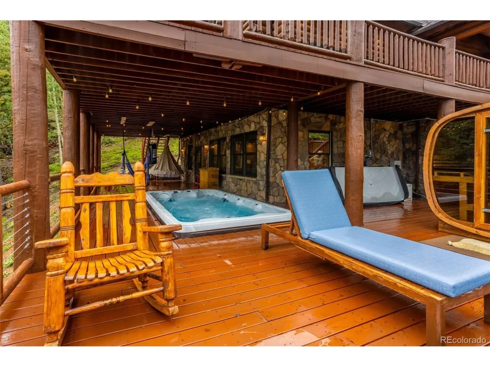 6060 Big Horn Road Manitou Springs, CO 80829