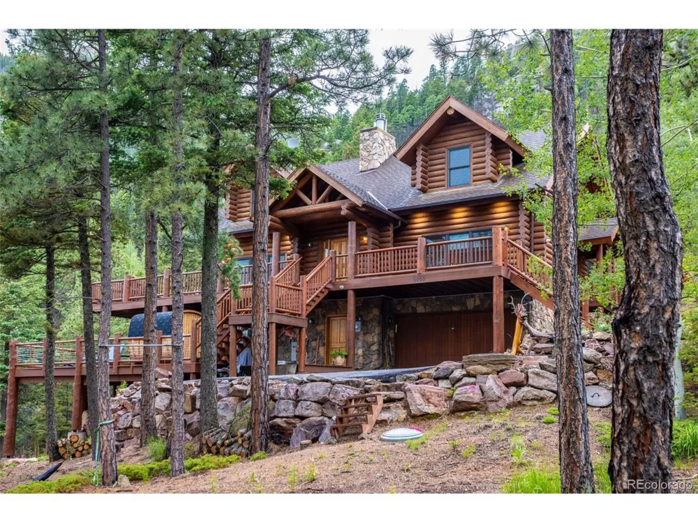 6060 Big Horn Road Manitou Springs, CO 80829